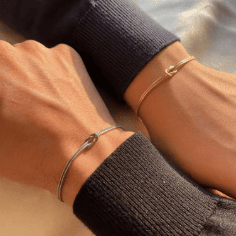 Eternal Knot Chain Bracelet
