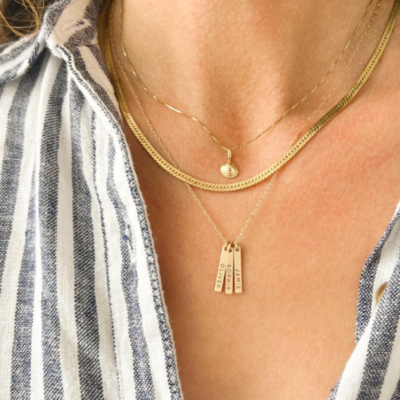 Engraved Vertical Name Necklace