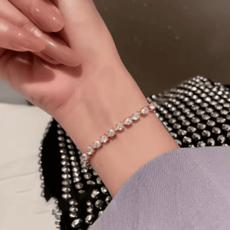 Lustrous Heart Stone Bracelet