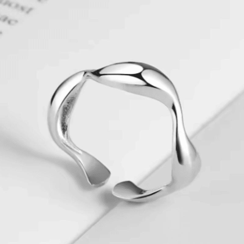 Wave Flow Ring