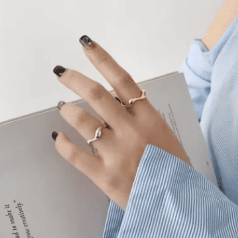 Wave Flow Ring